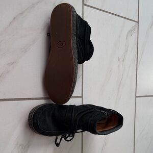 UGG Women’s Black Boots-